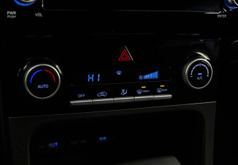 Подержанный автомобиль Hyundai Creta 2021 года (15 фото)