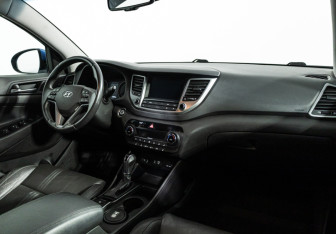 Подержанный автомобиль Hyundai Tucson 2017 года (9 фото)