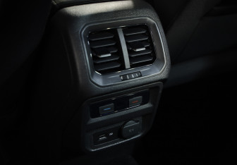 Подержанный автомобиль Volkswagen Tiguan 2019 года (18 фото)
