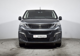 Подержанный автомобиль Peugeot Traveller 2020 года (2 фото)