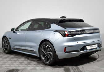 Подержанный автомобиль Zeekr 001 2022 года (7 фото)