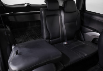 Подержанный автомобиль Mitsubishi Outlander 2011 года (24 фото)