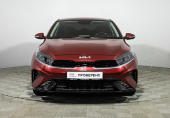 Подержанный автомобиль Kia Cerato Sedan 2021 года (2 фото)