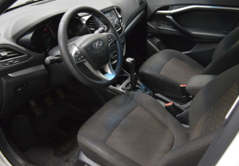 Подержанный автомобиль LADA (ВАЗ) Vesta Wagon 2020 года (10 фото)