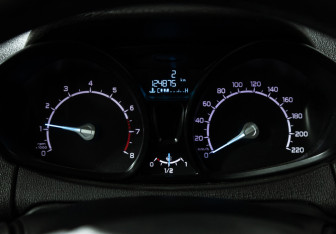 Подержанный автомобиль Ford EcoSport 2014 года (12 фото)