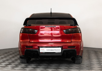 Подержанный автомобиль Mitsubishi Lancer Sedan 2008 года (6 фото)