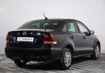 Подержанный автомобиль Volkswagen Polo Sedan 2019 года (5 фото)