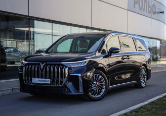 Подержанный автомобиль Voyah Dream 2023 года (1 фото)