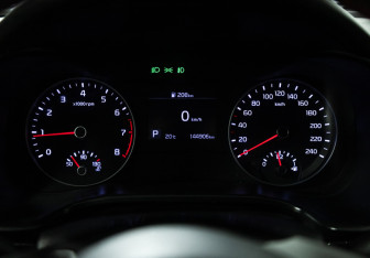 Подержанный автомобиль Kia Cerato Sedan 2019 года (12 фото)