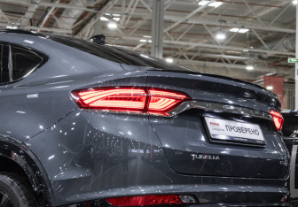 Подержанный автомобиль Geely Tugella 2024 года (12 фото)