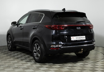 Подержанный автомобиль Kia Sportage 2020 года (7 фото)