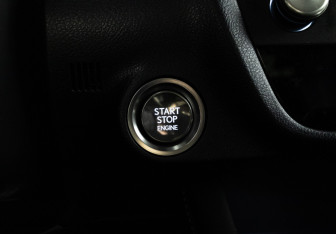 Подержанный автомобиль Lexus RX 2021 года (23 фото)