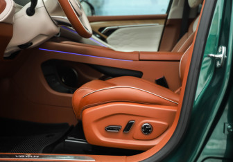 Подержанный автомобиль Voyah Free 2024 года (25 фото)