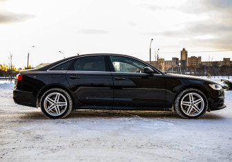 Подержанный автомобиль Audi A6 Sedan 2016 года (6 фото)