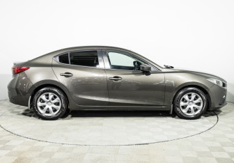 Подержанный автомобиль Mazda 3 Sedan 2014 года (4 фото)