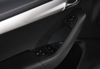 Подержанный автомобиль Skoda Octavia Liftback 2019 года (16 фото)
