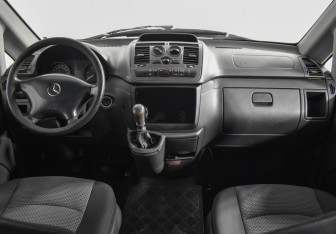 Подержанный автомобиль Mercedes-Benz Vito 2011 года (13 фото)