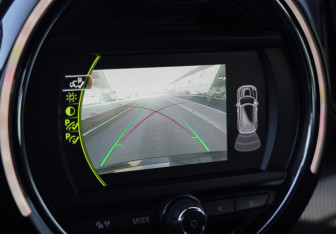 Подержанный автомобиль MINI Countryman 2017 года (19 фото)