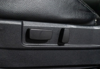 Подержанный автомобиль Mitsubishi Outlander 2014 года (19 фото)