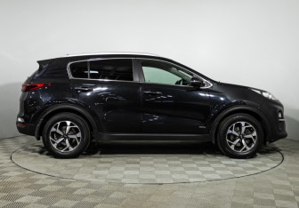 Подержанный автомобиль Kia Sportage 2020 года (4 фото)
