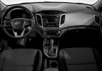 Подержанный автомобиль Hyundai Creta 2018 года (14 фото)