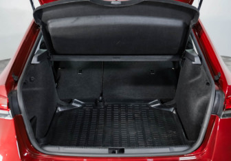 Подержанный автомобиль Skoda Rapid Liftback 2021 года (27 фото)