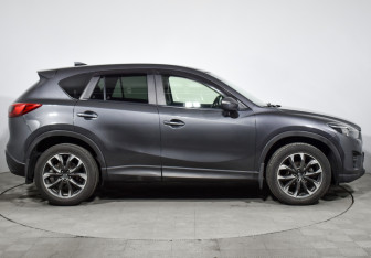 Подержанный автомобиль Mazda CX-5 2015 года (5 фото)