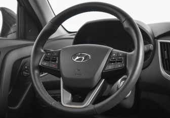 Подержанный автомобиль Hyundai Creta 2021 года (14 фото)