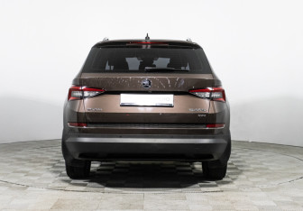 Подержанный автомобиль Skoda Kodiaq 2019 года (6 фото)