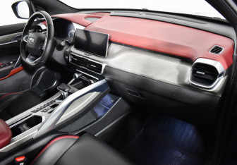 Подержанный автомобиль Belgee X50 2023 года (12 фото)