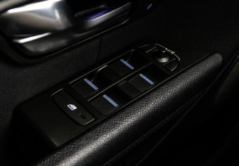 Подержанный автомобиль Land Rover Range Rover Evoque 2015 года (27 фото)