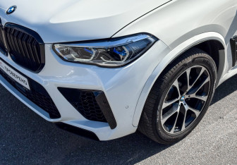 Подержанный автомобиль BMW X5 2019 года (7 фото)