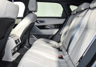 Подержанный автомобиль Land Rover Range Rover Velar 2021 года (12 фото)