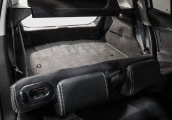 Подержанный автомобиль Renault Megane Hatchback 2013 года (22 фото)