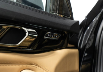 Подержанный автомобиль Lynk&Co 09 2023 года (17 фото)