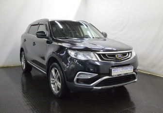 Подержанный автомобиль Geely Atlas 2018 года (3 фото)