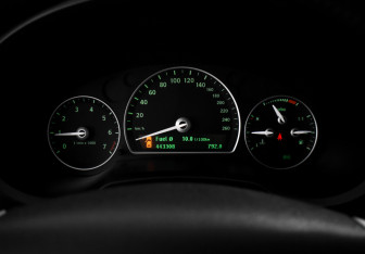 Подержанный автомобиль Saab 9-3 Sedan 2008 года (18 фото)