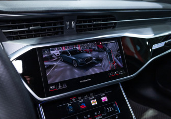 Подержанный автомобиль Audi A6 Wagon 2018 года (22 фото)