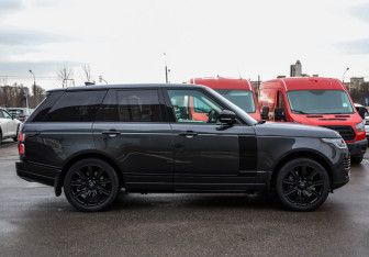 Подержанный автомобиль Land Rover Range Rover 2018 года (5 фото)