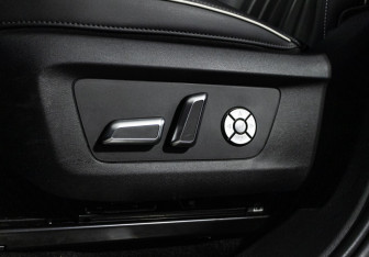 Подержанный автомобиль Tank 300 2023 года (15 фото)