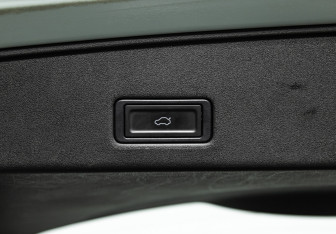 Подержанный автомобиль Omoda C5 2024 года (22 фото)