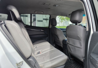 Подержанный автомобиль Chevrolet TrailBlazer 2012 года (11 фото)