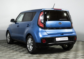 Подержанный автомобиль Kia Soul 2017 года (7 фото)