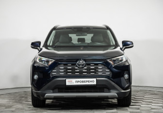 Подержанный автомобиль Toyota RAV4 2020 года (2 фото)