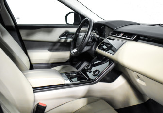 Подержанный автомобиль Land Rover Range Rover Velar 2017 года (14 фото)