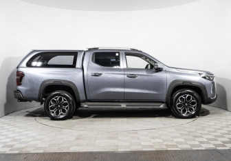 Подержанный автомобиль Changan Hunter Plus 2023 года (4 фото)