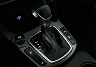 Подержанный автомобиль Kia Seltos 2020 года (17 фото)