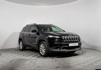 Подержанный автомобиль Jeep Cherokee 2014 года (3 фото)