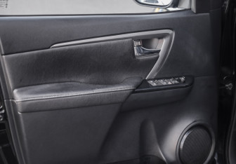 Подержанный автомобиль Toyota Fortuner 2021 года (26 фото)