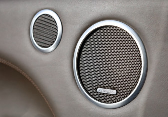 Подержанный автомобиль Land Rover Range Rover 2017 года (27 фото)